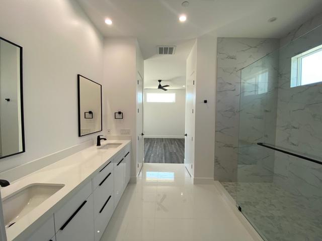 15483 Avenida Atezada, Desert Hot Springs CA: https://media.crmls.org/mediaz/66171d37-ae26-4a11-908b-7697b3a7f871.jpg