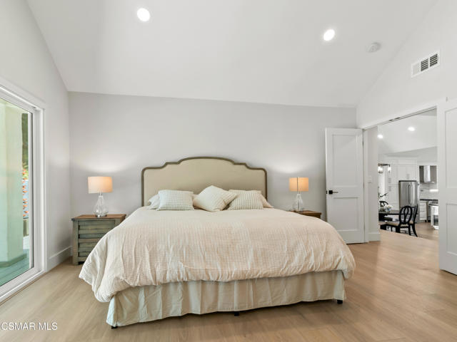 29831 White Otter Lane, Laguna Niguel CA: https://media.crmls.org/mediaz/661727ec-5b48-43db-8e33-15ff0a38f931.jpg