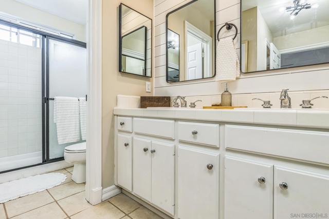Image 14 of 40 For 805 Sol Vista Glen