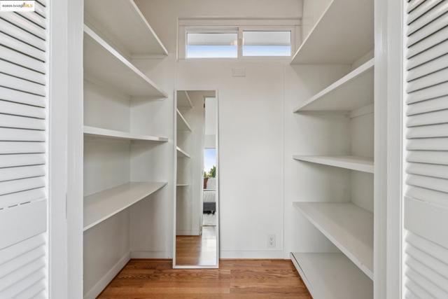 63 Eureka Ave, Kensington CA: https://media.crmls.org/mediaz/6617d85d-3691-4388-8d3e-d75cd9e6fa0c.jpg
