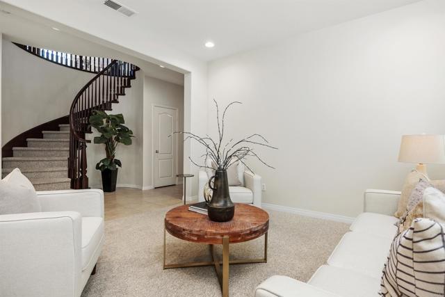 2258 Aventurine Place, Carlsbad CA: https://media.crmls.org/mediaz/6618f9ca-a964-4dbc-af5c-1b5d338ca0d2.jpg