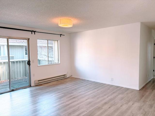 248 Caliente Drive, San Leandro CA: https://media.crmls.org/mediaz/661a7e66-b376-4827-a1b6-ac757884e55c.jpg
