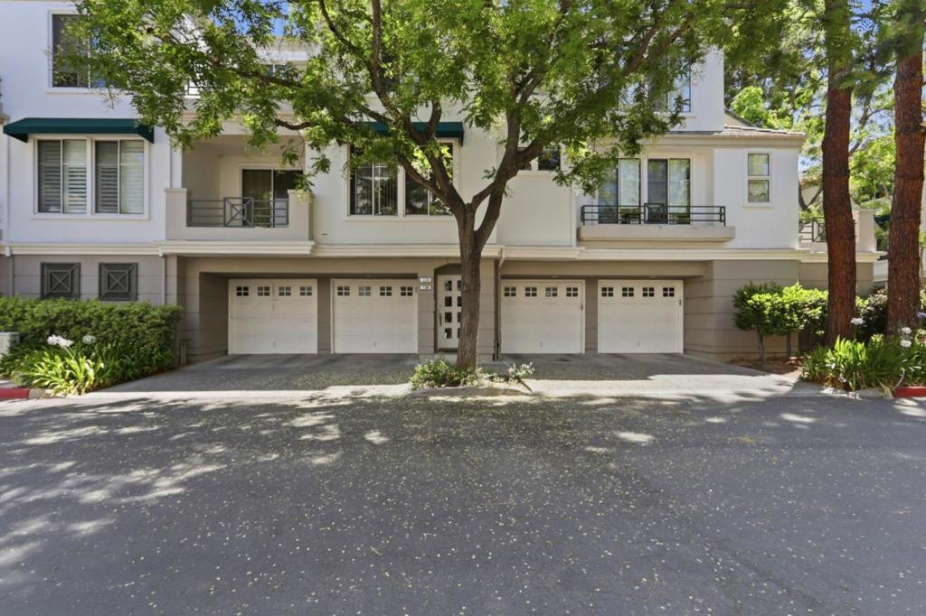 410 Milan Drive #220