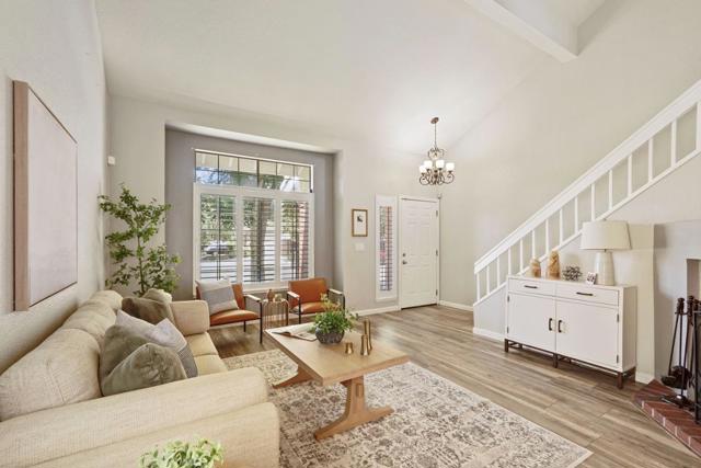 2610 Meadow Brook Lane, Tracy CA: https://media.crmls.org/mediaz/661ae8a1-cae7-47db-991e-fe0fbdd49a34.jpg