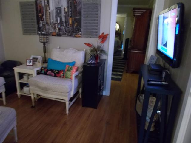 38703 Desert Greens E Drive, Palm Desert CA: https://media.crmls.org/mediaz/661aedec-20d4-434a-8b18-df21c63bc2cd.jpg