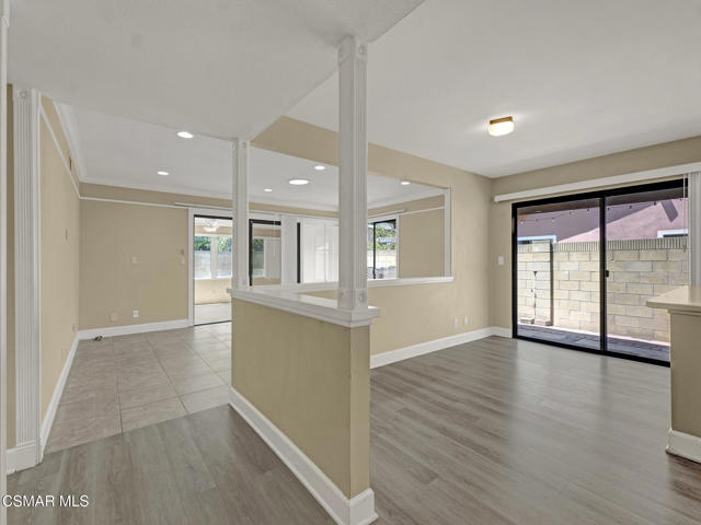 2264 Cochran Street, Simi Valley CA: https://media.crmls.org/mediaz/661b5e81-4fdb-4636-988c-62d4c435e492.jpg