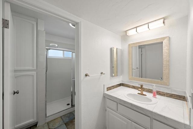 2548 Katherine Court, El Cajon CA: https://media.crmls.org/mediaz/661c3f2d-2061-43c2-ab9f-71ef5c7eec65.jpg