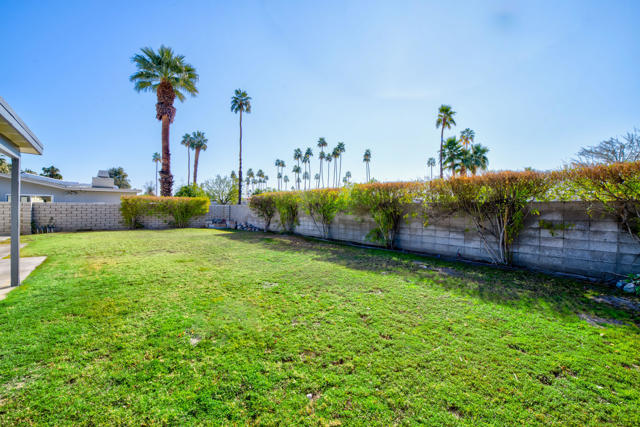 70091 Chappel Road, Rancho Mirage CA: https://media.crmls.org/mediaz/661d975d-a127-409f-9f59-392b3328f4d0.jpg