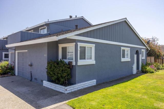 1026 Suzanne Court, Half Moon Bay CA: https://media.crmls.org/mediaz/661e7a3a-d374-433a-ba5a-fff3d5630142.jpg