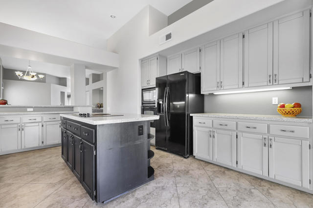 29879 E Trancas Drive, Cathedral City CA: https://media.crmls.org/mediaz/661e7a6c-b961-47cb-abf6-caed96d45401.jpg