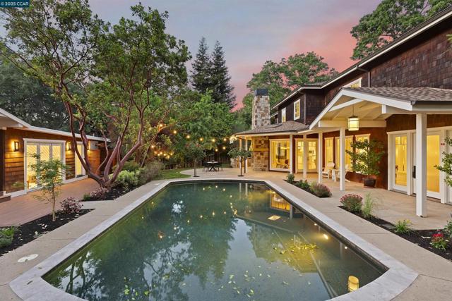 1754 Reliez Valley Rd, Lafayette CA: https://media.crmls.org/mediaz/661f4a1e-2c4f-4826-ab7f-ab29541f1a87.jpg