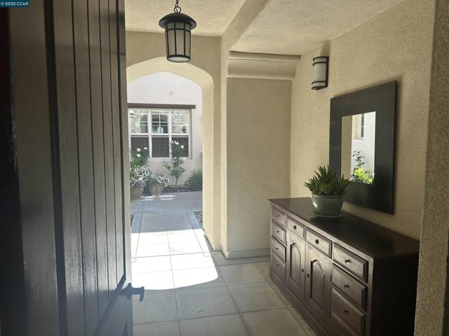 7840 Stoneleaf Drive, San Ramon CA: https://media.crmls.org/mediaz/662235c6-ca4c-4bce-91d0-80f631304440.jpg