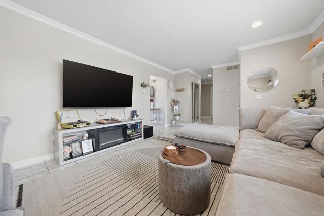 Detail Gallery Image 18 of 43 For 11397 Polaris Dr, San Diego,  CA 92126 - 2 Beds | 2 Baths