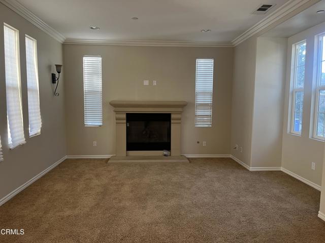 Detail Gallery Image 5 of 12 For 8265 Sunstone St, Ventura,  CA 93004 - 3 Beds | 2/1 Baths