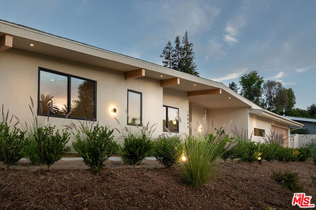 MLS #26856691 image #59