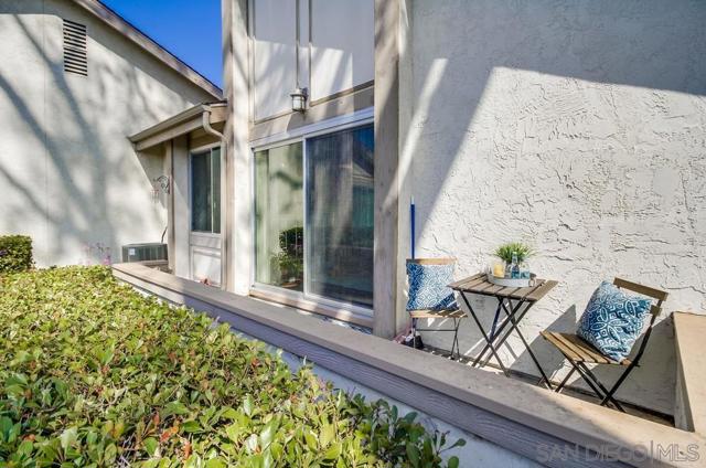 5430 Baltimore Drive Unit 72, La Mesa CA: https://media.crmls.org/mediaz/6624cf94-5974-4433-a442-1017a1b776d0.jpg