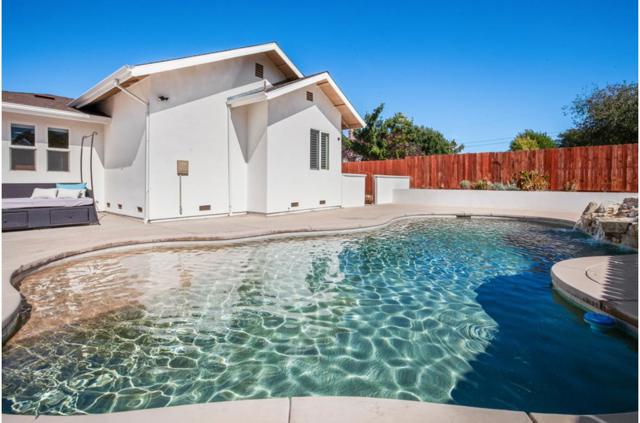 5852 Olive Ranch Road, Granite Bay CA: https://media.crmls.org/mediaz/6625453b-a532-4353-81a3-5df3130f3414.jpg