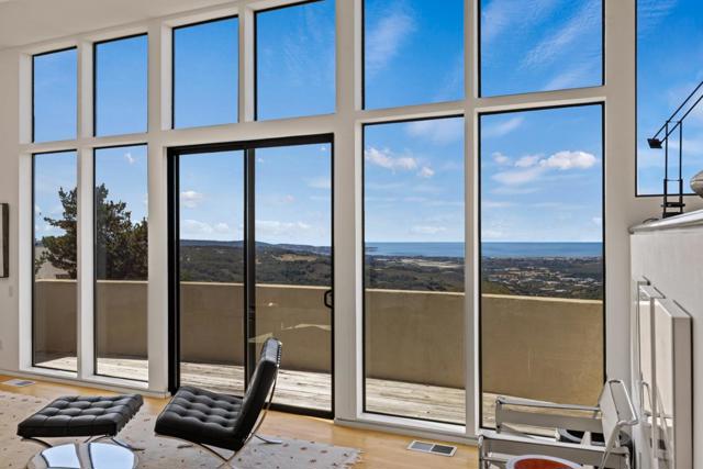 10450 Saddle Road, Monterey CA: https://media.crmls.org/mediaz/6625ef7b-f0eb-4d7c-993e-b6c348c99f81.jpg