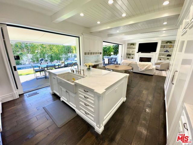 10338 Keswick Avenue, Los Angeles CA: https://media.crmls.org/mediaz/66287b18-1ec9-47b4-8567-1003fa93609e.jpg