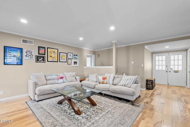 Detail Gallery Image 6 of 28 For 3685 Corby Ave, Camarillo,  CA 93010 - 3 Beds | 2 Baths