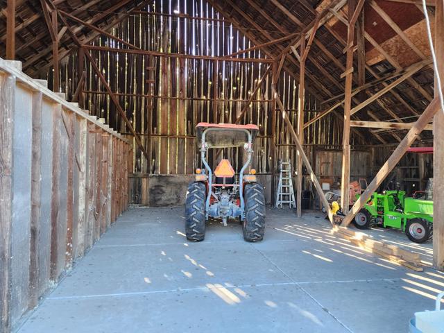 3719 N Hart Road, Modesto CA: https://media.crmls.org/mediaz/662b79b6-0976-4bc3-a8ac-e2a3ed392d70.jpg