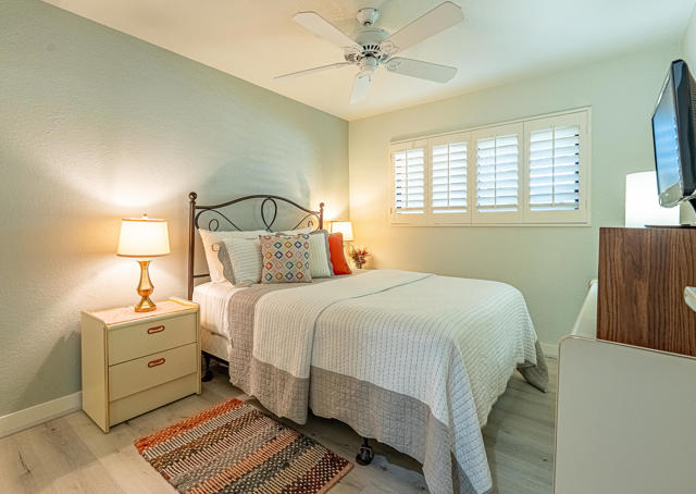 2820 N Arcadia Court, Palm Springs CA: https://media.crmls.org/mediaz/662cc05a-625e-4598-9177-3d4ec991ace6.jpg