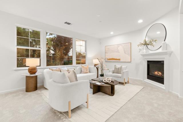 34798 Williams Way, Union City CA: https://media.crmls.org/mediaz/662ce2ef-f231-4ca9-b777-d9fe26eb3466.jpg