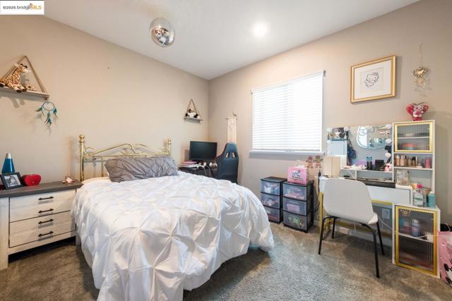 5132 Kevin PL, Rohnert Park CA: https://media.crmls.org/mediaz/662d6b93-998c-4dea-a29b-89a4b394a606.jpg