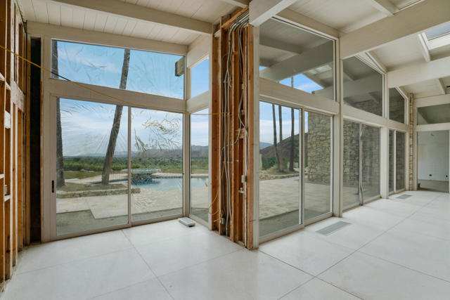 925 W Coronado Avenue, Palm Springs, CA 92262