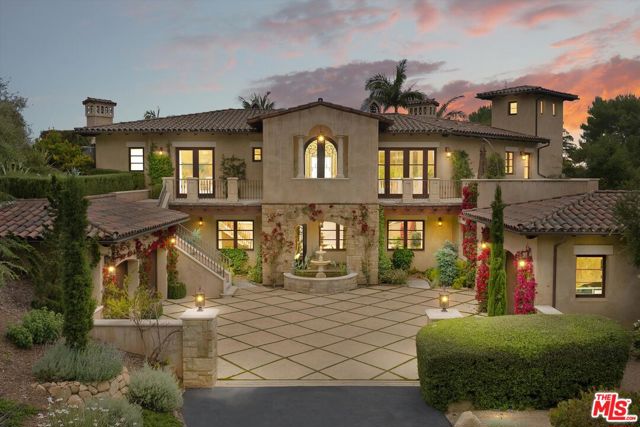 3091 Hidden Valley Lane, Santa Barbara CA: https://media.crmls.org/mediaz/662df9dd-b1dd-4548-a121-5c8e3c1bcca4.jpg
