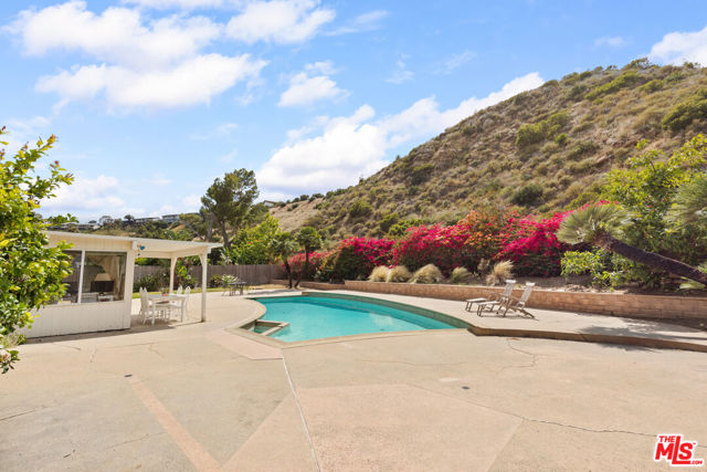 6005 Paseo Canyon Drive photo 21