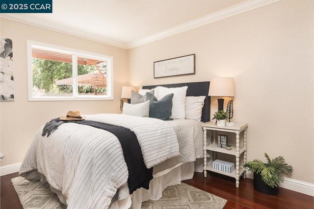 1736 Silverwood Dr, Martinez CA: https://media.crmls.org/mediaz/662f128a-c162-4cd3-9e84-7db84f4ff5aa.jpg