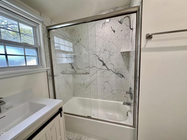 Detail Gallery Image 14 of 22 For 17449 Keswick St, Northridge,  CA 91325 - 3 Beds | 2 Baths