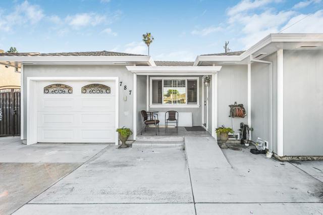 787 Macredes Avenue, San Jose CA: https://media.crmls.org/mediaz/6630e645-30f4-44f0-a166-88d4fa028b2e.jpg