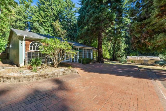 22370 Old Santa Cruz Highway, Los Gatos CA: https://media.crmls.org/mediaz/663299f0-aaca-405d-8171-2bcc76489cd1.jpg