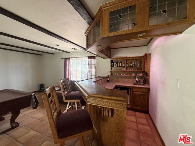 33931 Hanawalt Road, Agua Dulce CA: https://media.crmls.org/mediaz/6632eef2-1ce5-4e24-a7b8-e1a995bcb1fc.jpg