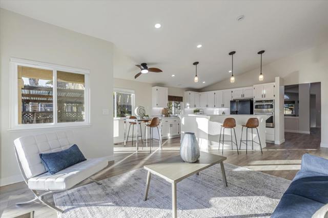 5150 Edgeview Drive, Discovery Bay CA: https://media.crmls.org/mediaz/6633c3e7-8d10-4fa5-bf40-38f5e292d7da.jpg