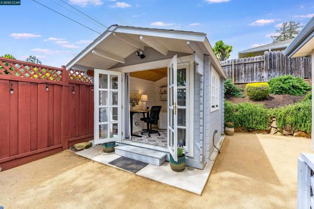 438 Odin Dr, Pleasant Hill CA: https://media.crmls.org/mediaz/6633c89d-5045-4661-a95a-a85e89ef4d43.jpg