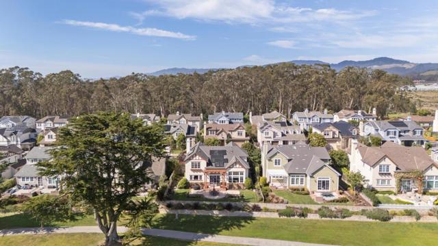 107 Carnoustie Drive, Half Moon Bay CA: https://media.crmls.org/mediaz/663437b4-e588-4f45-9007-6cd35f6be80b.jpg