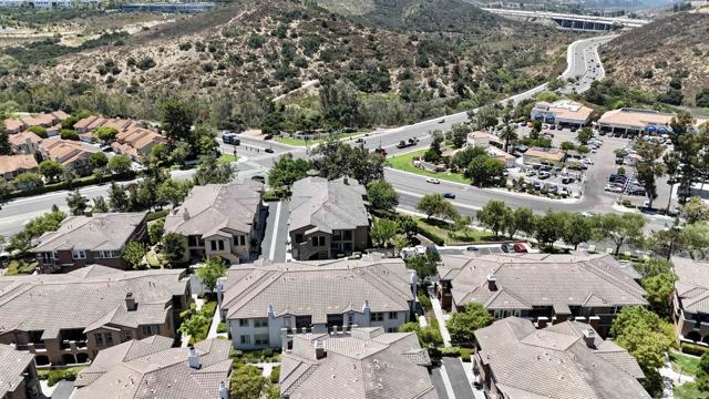 10850 Serafina Ln, San Diego, California 92128, 2 Bedrooms Bedrooms, ,2 BathroomsBathrooms,Condominium,For Sale,Serafina Ln,240017754SD