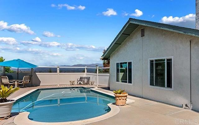 Detail Gallery Image 1 of 34 For 425 E Dougherty St, Fallbrook,  CA 92028 - 4 Beds | 2/1 Baths