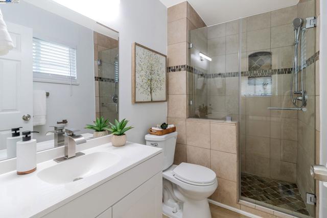 6919 Wilson Way, El Cerrito CA: https://media.crmls.org/mediaz/663699a3-c9f1-4838-9456-24701e6f8731.jpg