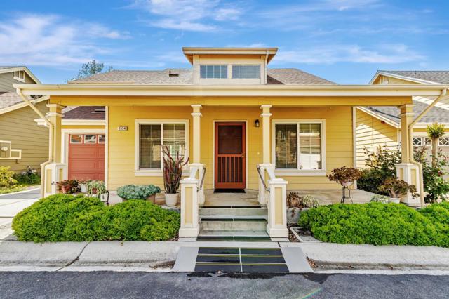 1554 Rosette Way, Gilroy CA: https://media.crmls.org/mediaz/66374ed6-2464-4c46-a278-f81f13d8621f.jpg