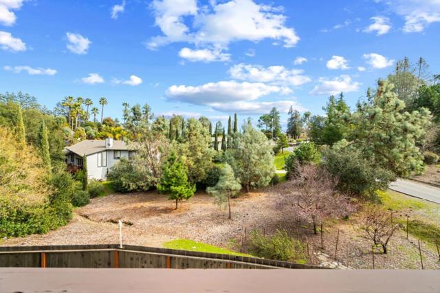 17370 Lakeview Drive, Morgan Hill CA: https://media.crmls.org/mediaz/663815ea-4c31-41b5-acc7-024ef2d78337.jpg