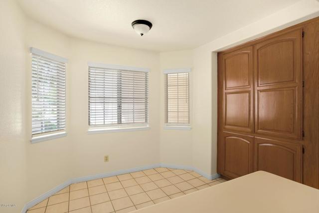 2188 Eastridge Loop, Oxnard CA: https://media.crmls.org/mediaz/66396d24-aa9c-4ce6-aba6-962e6f7f39f4.jpg