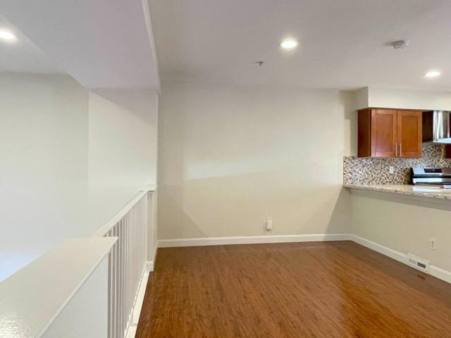 4111 Tawny Terrace, Fremont CA: https://media.crmls.org/mediaz/6639d821-4c0c-4491-8da7-603f7c2dad74.jpg