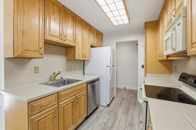 1031 Cherry Avenue, San Bruno CA: https://media.crmls.org/mediaz/6639dd23-384c-4603-8ac2-cef007a2e2c0.jpg