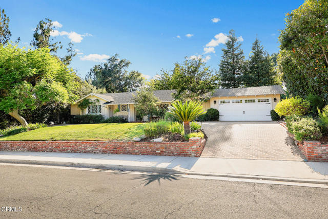 4929 Oakwood Avenue, La Canada Flintridge CA: https://media.crmls.org/mediaz/663aa557-375d-4a30-9a88-802e19eb08ff.jpg