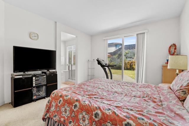 1085 Oakpoint Drive, Bay Point CA: https://media.crmls.org/mediaz/663b256e-ead1-455e-9dde-af46a959d54e.jpg