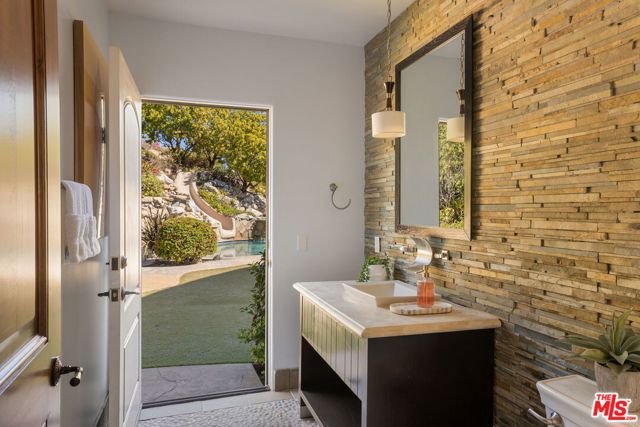 710 Rancho Dos Vientos Drive photo 22